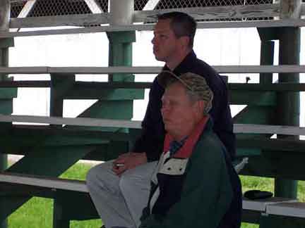 NVBC Specialty Show 2006 Bob Anders and Doug Welsh watching Sweeps